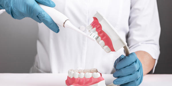Implant dentaire